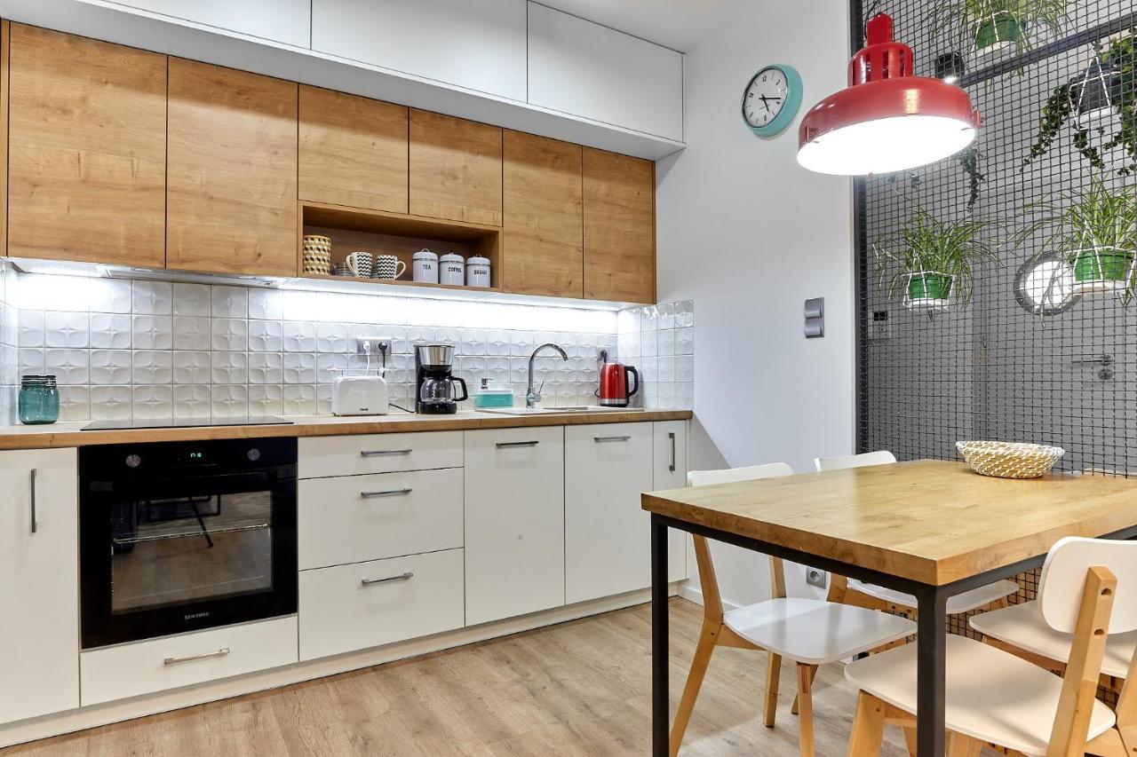 ורוצלב Sherlock Apartment מראה חיצוני תמונה